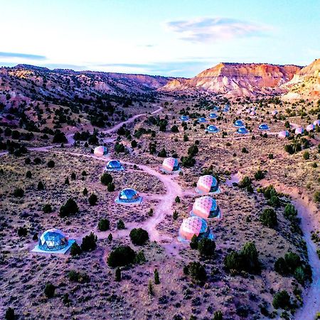 Clear Sky Resorts - Bryce Canyon - Unique Stargazing Domes Cannonville Buitenkant foto